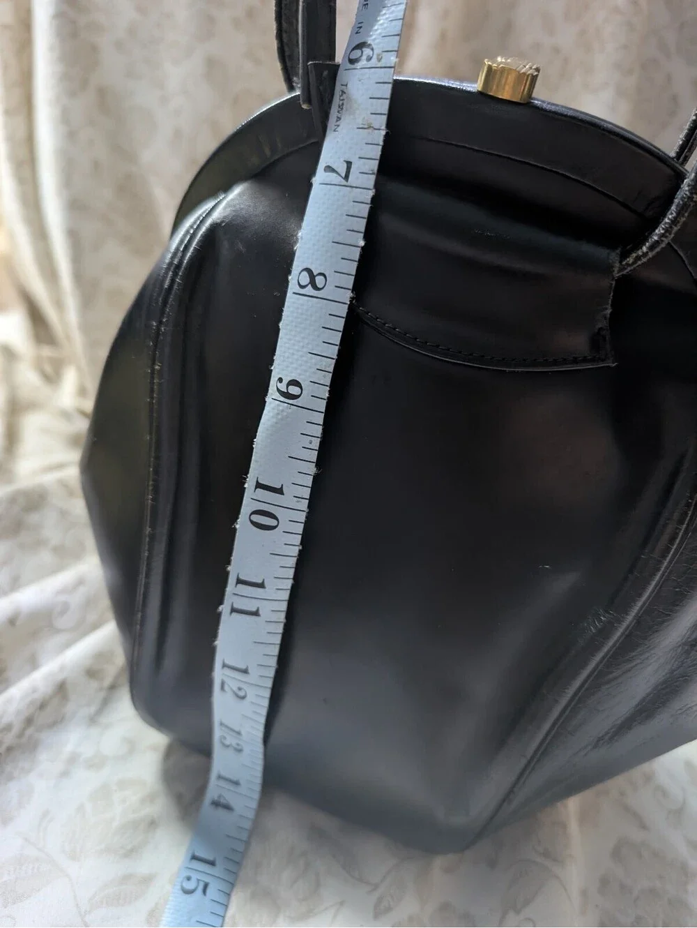 Vintage Adrienne Vittadini Leather Bell Handbag